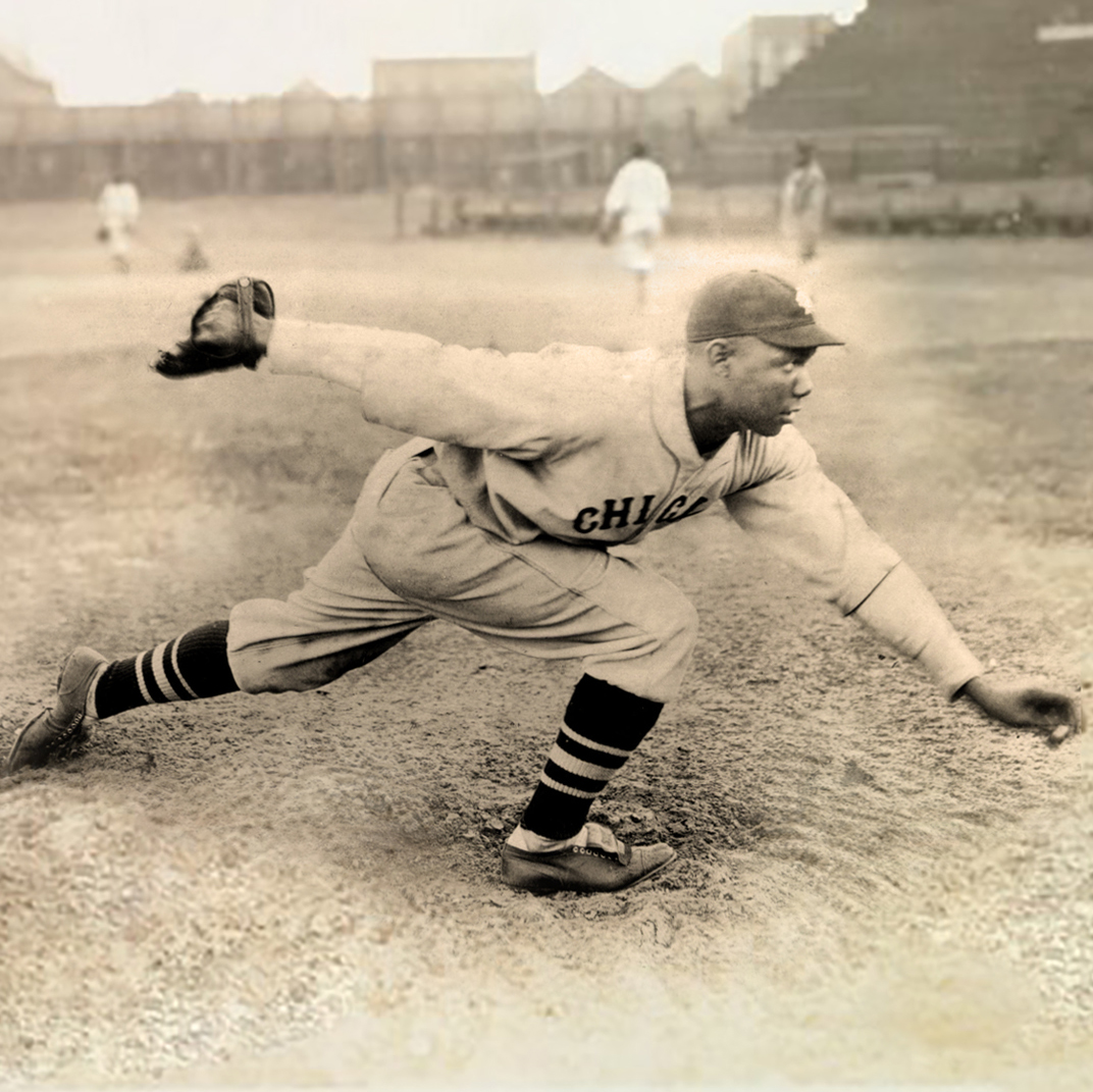 A picture of Bill Foster playing baseball.